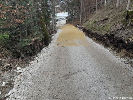 Dela za asfaltiranje cestišča - Godič